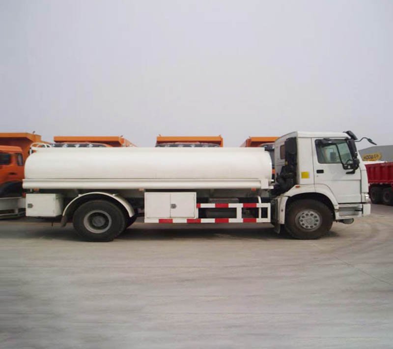 10CBM 4×2 Fuel Tanker